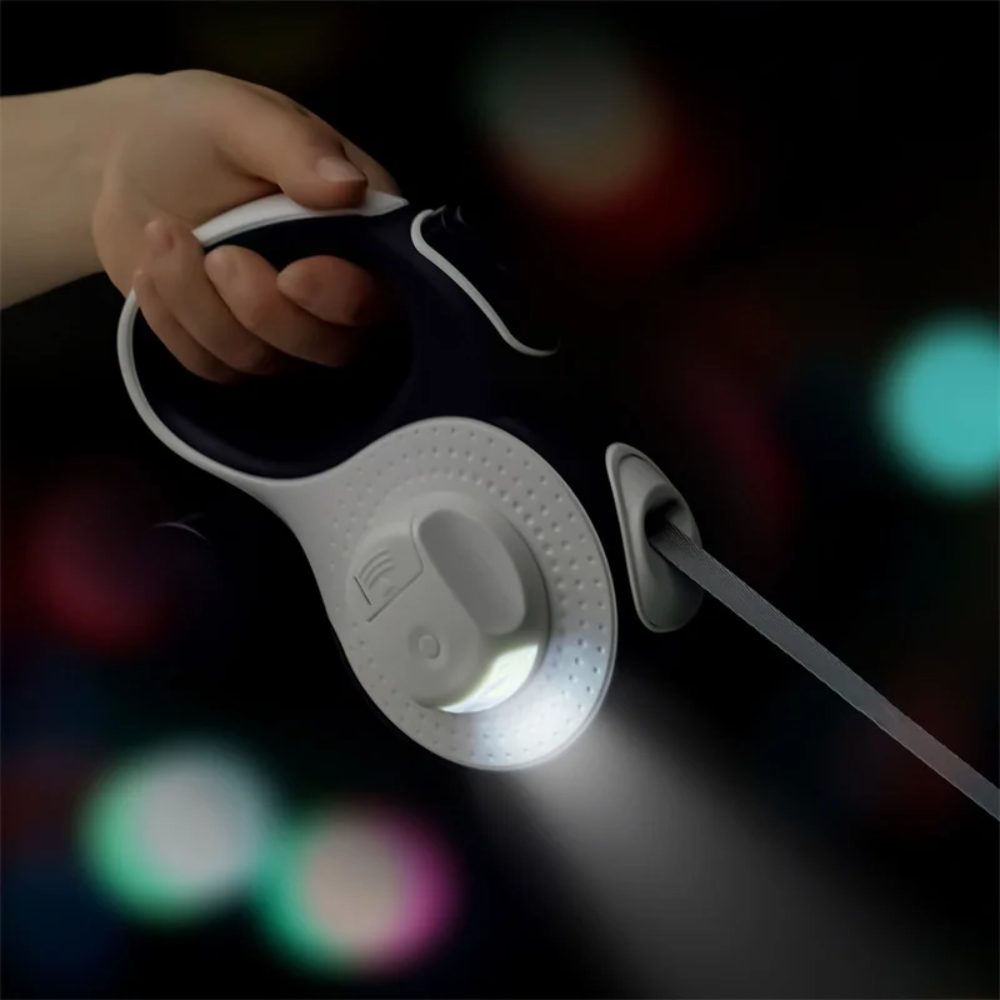 Retractable Dog Leash with Flashlight